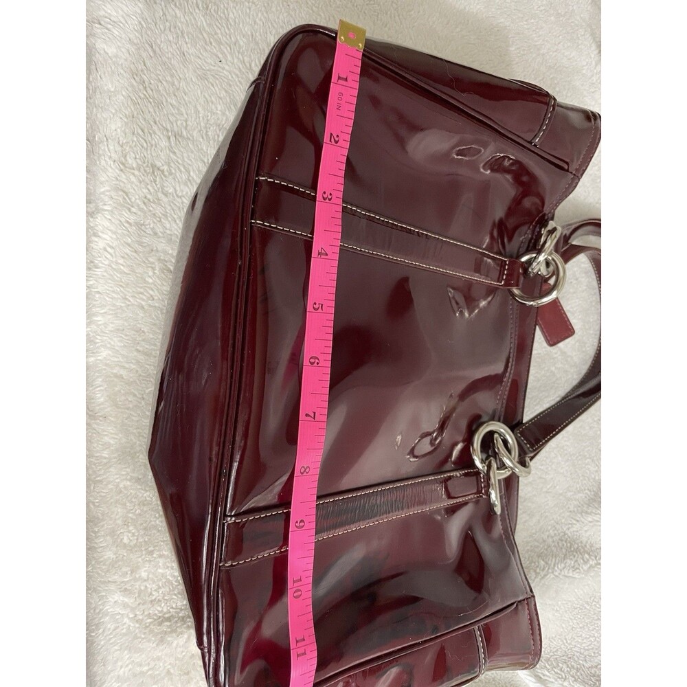 Coach Burgundy Patent Leather Tunrlock Pocket Double Handle Tote Bag READ - Picture 16 of 16